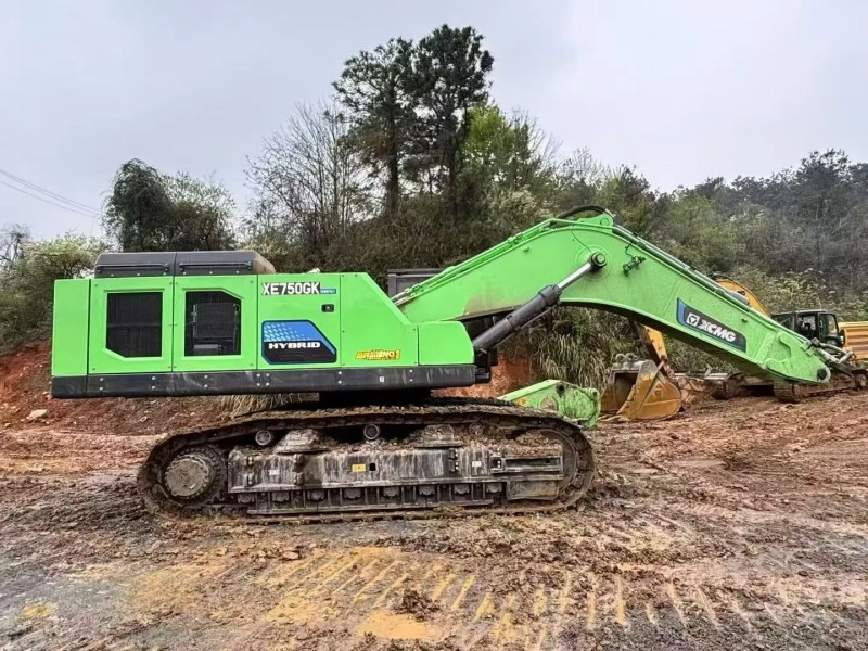 [Teknologi Hitam Terbaru di Dunia · Hemat Bahan Bakar] Excavator hibrida XCMG 750GK HEV pada tahun 2025, 296 jam konsumsi bahan bakar sekitar 40 liter, dapat membawa 248 palu