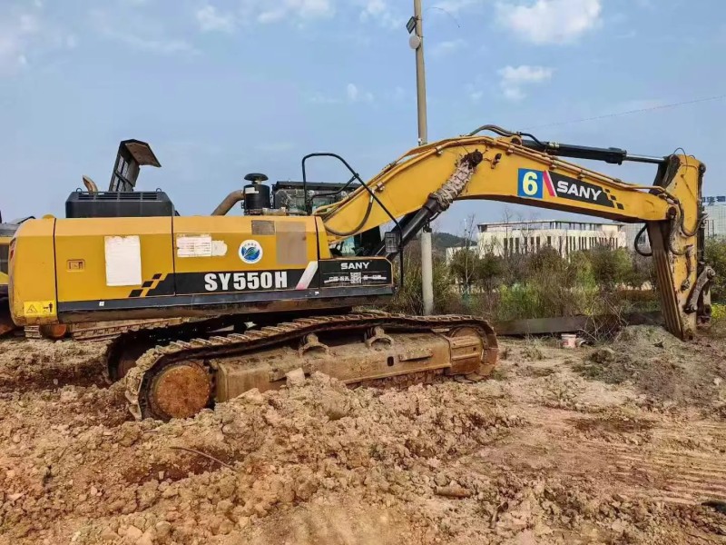 [Mesin dengan Hammer] Pada akhir tahun 2020, Sany 550H Excavator Besar dengan Hammer Crusher Eddie200, tabel nyata 8200 jam penghancuran tanah, satu mesin, dua fungsi.